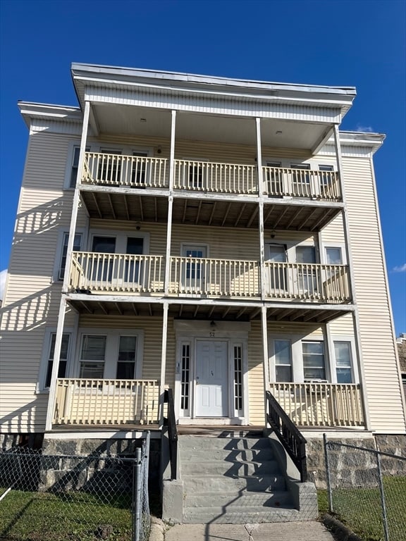 Building Photo - 52 Mascot St