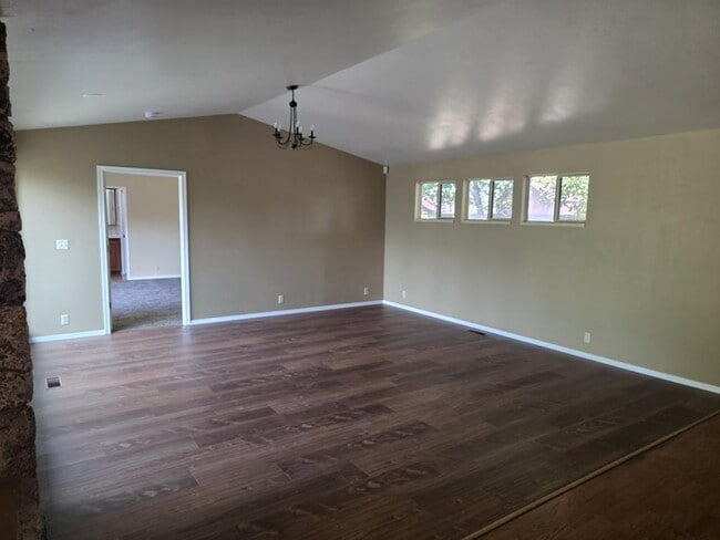 Building Photo - 6584 Williams Hwy