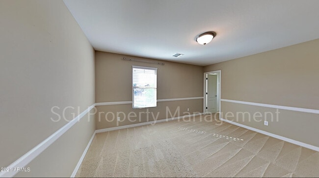 Building Photo - 5644 E Ansel Ave