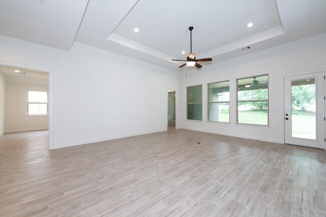 Building Photo - 4790 W Fork Blvd