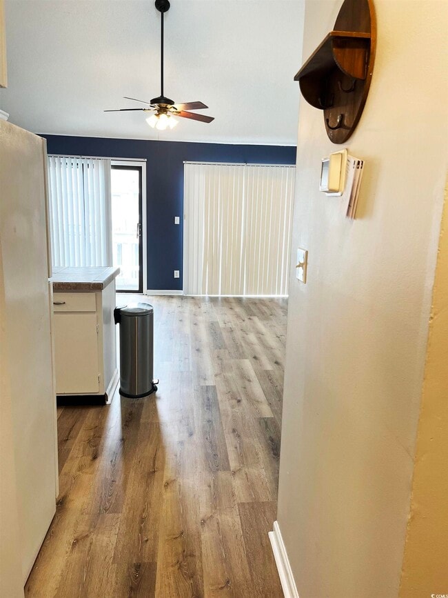 Building Photo - 3700 Golf Colony Ln