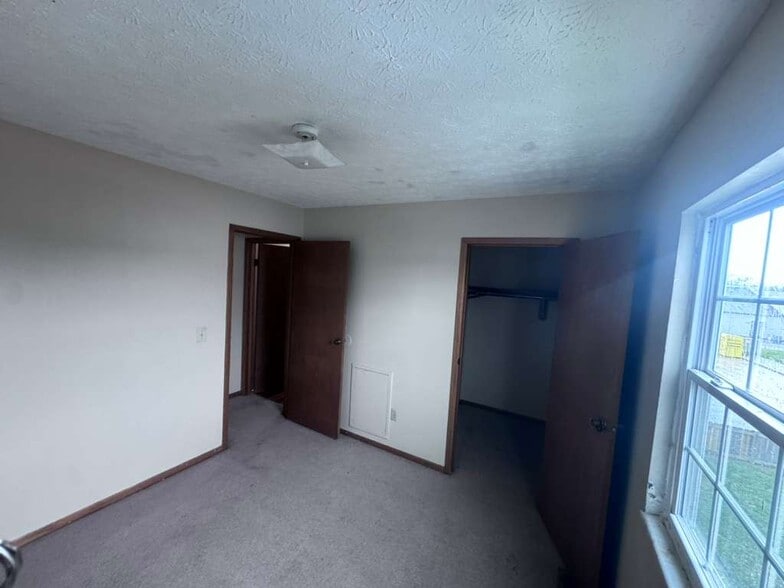 Building Photo - 2666 Sawbury Blvd