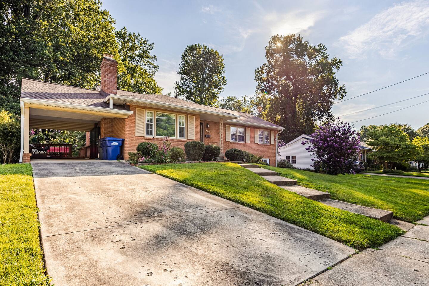 Building Photo - 7527 Fairwood Ln