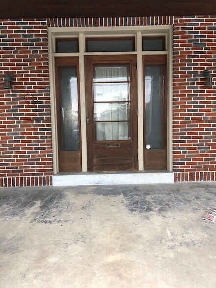 Primary Photo - 4909 Kutztown Rd