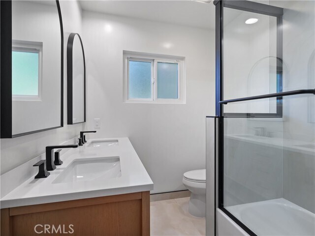 Building Photo - 3130 Dona Sarita Pl