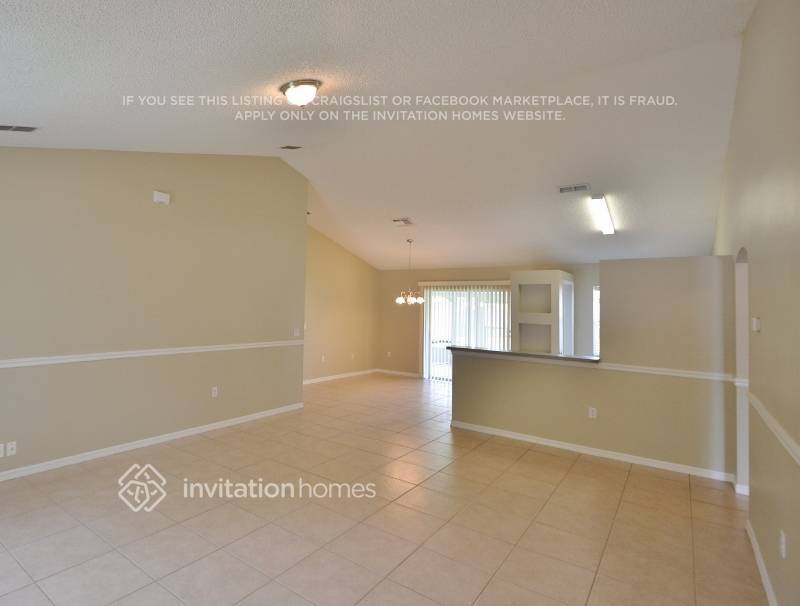 Building Photo - 2560 Millwood Ave