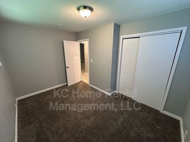 Building Photo - 11411 Bristol Terrace