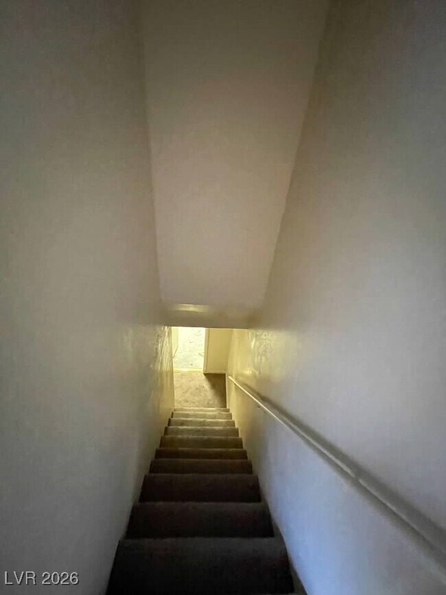 Building Photo - 1427 San Felipe Dr