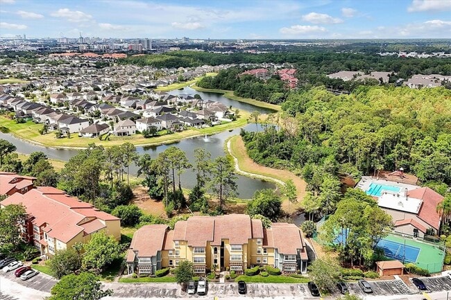 Building Photo - Beautiful Remodeled 2/1 Condo x Rent @ Villa Medici close to Theme Parks!