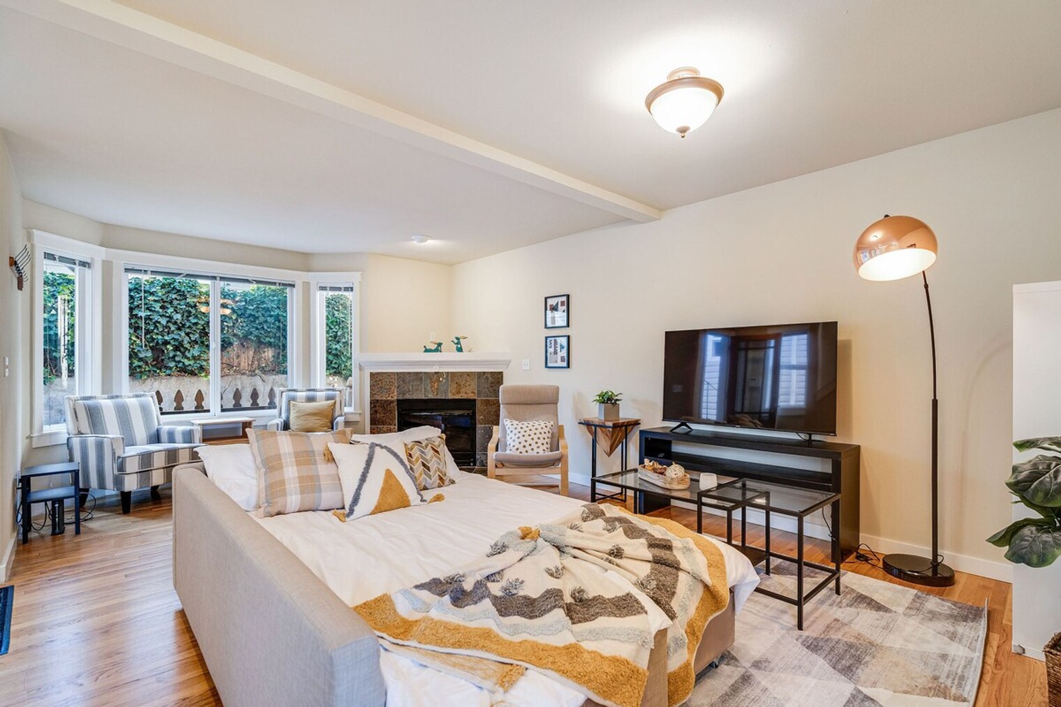 Building Photo - 219 Nickerson St