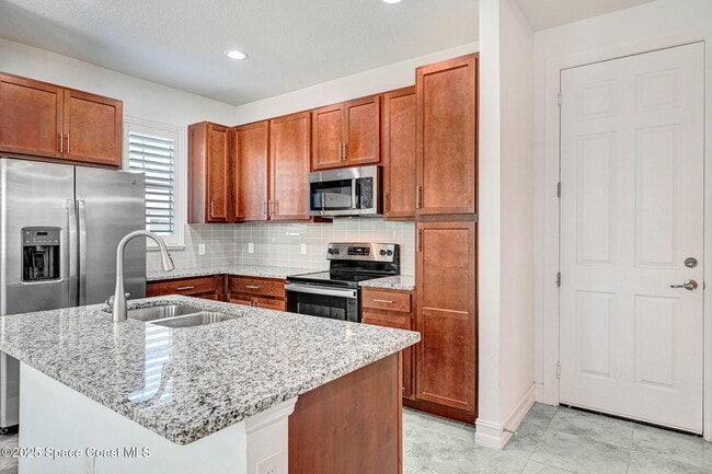 Building Photo - 1475 Isabella Dr