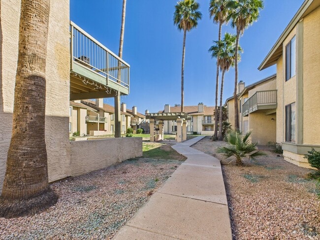 Building Photo - Peoria Ave. #140