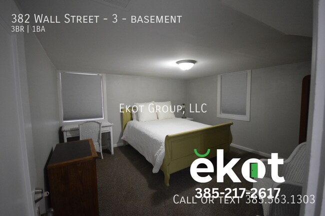 Building Photo - 382 Wall St