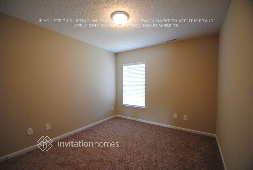 Building Photo - 2104 Pimpernel Rd