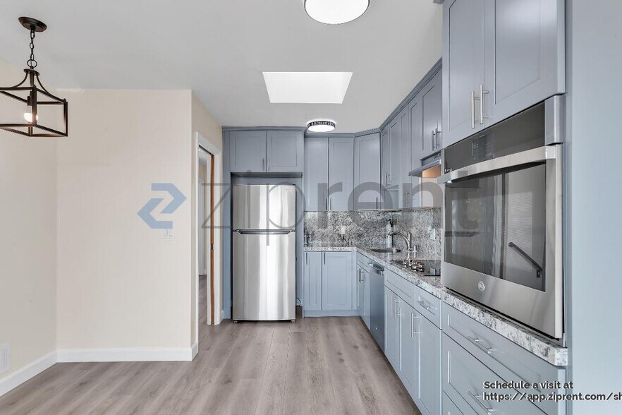 Building Photo - 830 Sargent St