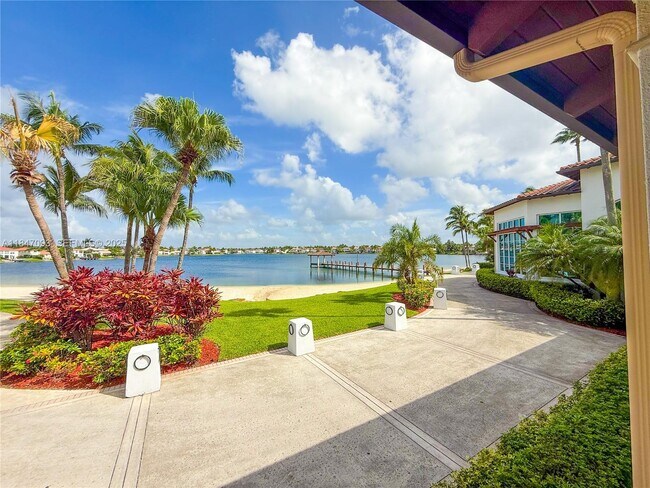 Building Photo - 10720 NW 66th St