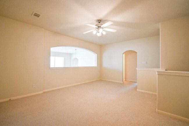 Building Photo - 13330 Vineyard Falls Dr