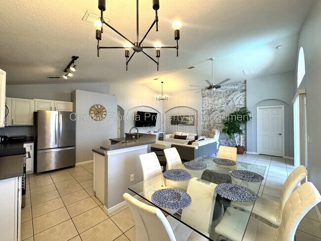 Building Photo - 4775 Cumbrian Lakes Dr