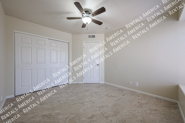 Building Photo - 8768 W Berridge Ln