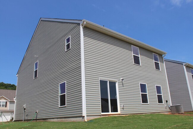 Building Photo - 8100 Derby Wood Ln