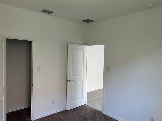 Building Photo - 5110 Bancroft Dr