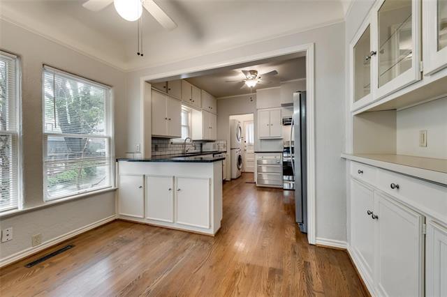 Building Photo - 4210 Normandy Ave