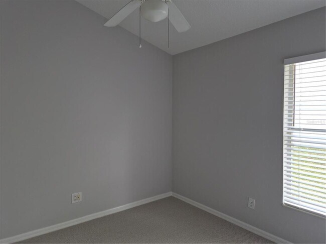 Building Photo - 6219 Blue Runner Ct