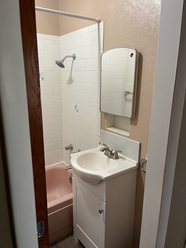 Building Photo - 2566 Road 124a Rd