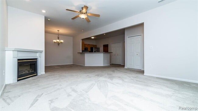 Building Photo - 3106 Chesapeake Cir