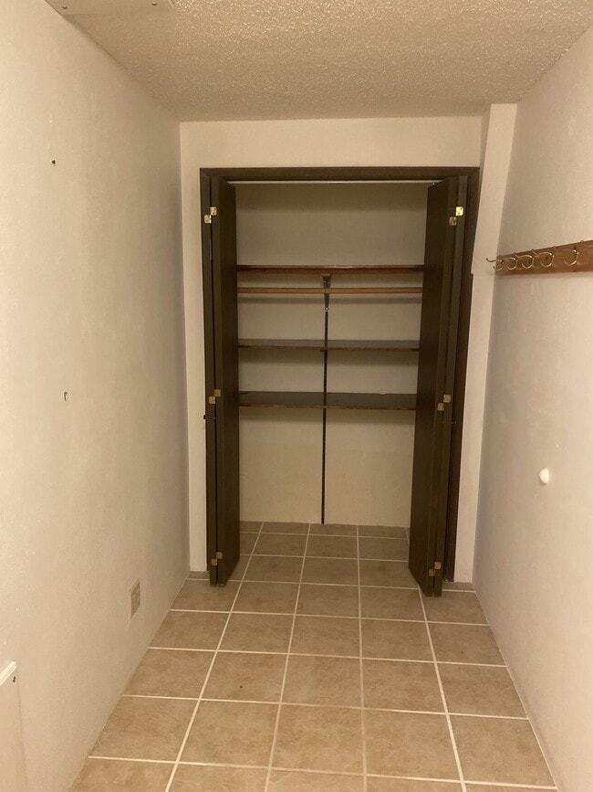 Building Photo - 2843 Tongass Ave