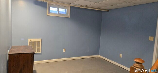 Building Photo - 92 Flagler St