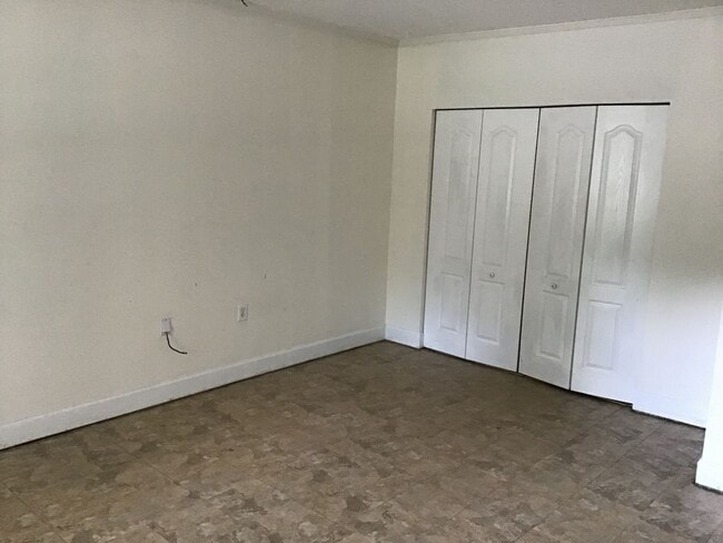 Building Photo - 601 SW Naha St