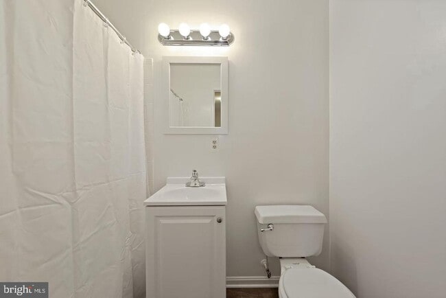 Building Photo - 15435 Reprise Terrace