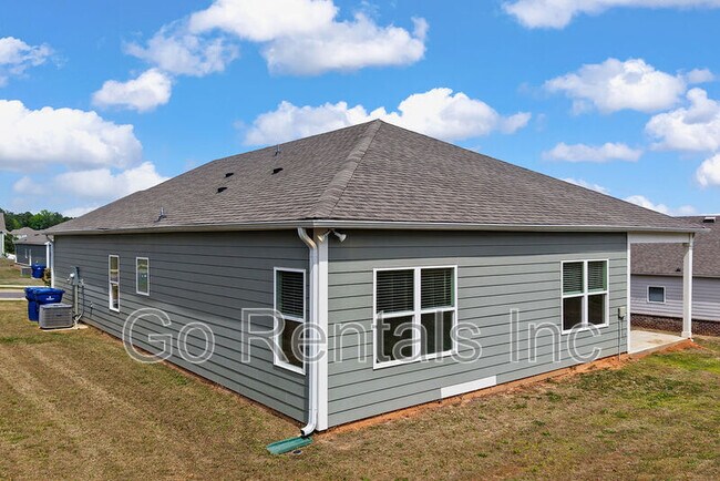 Building Photo - 2020 Lonesome Hen Ln