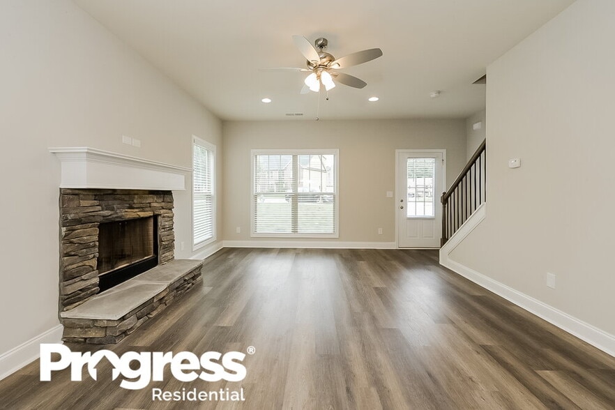 Building Photo - 52 Lafayettes Landing