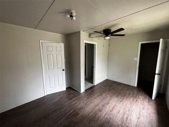 Building Photo - 2394 Avenue A