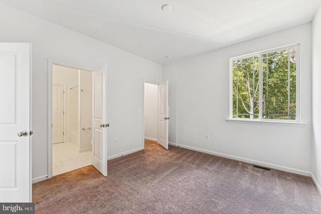 Building Photo - 58 Boxelder Dr