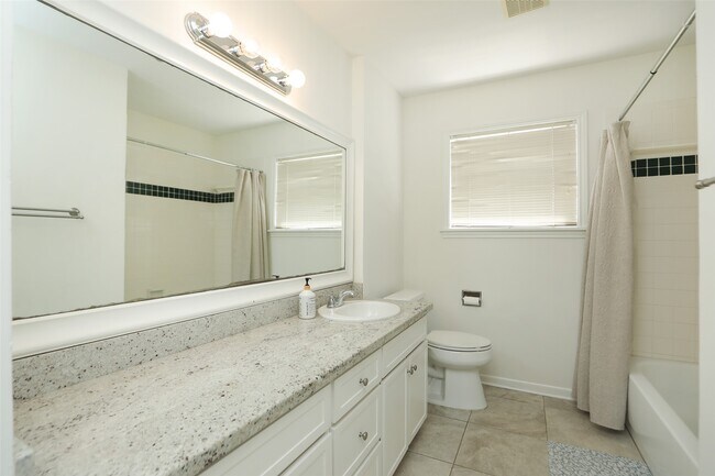 Building Photo - 4403 Omeara Dr