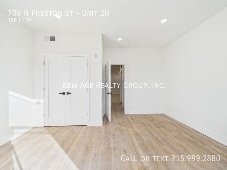 Building Photo - 708 N Preston St