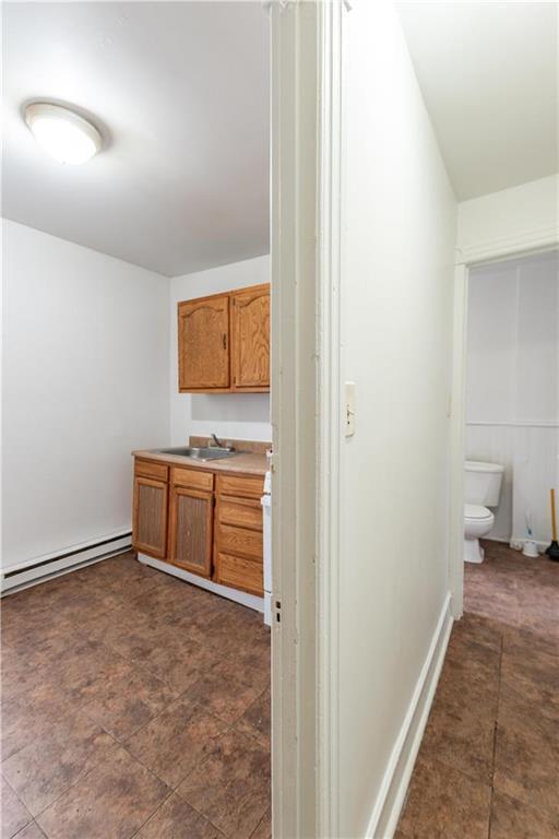 Building Photo - 931 Chew St