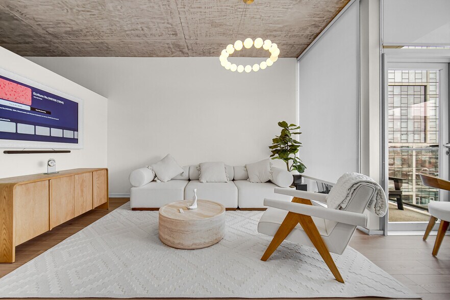 Building Photo - 1345 S Wabash Ave