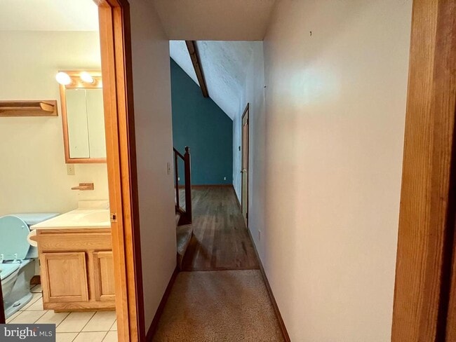 Building Photo - 148 Fieldstone Ln