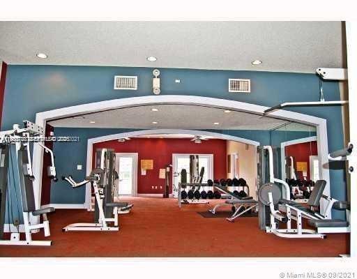 Building Photo - 8290 Lake Dr