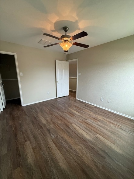 Building Photo - 9011 Plume Tree Dr