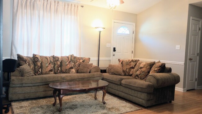 Fully Furnished Living Room - 2901 Westgate Dr