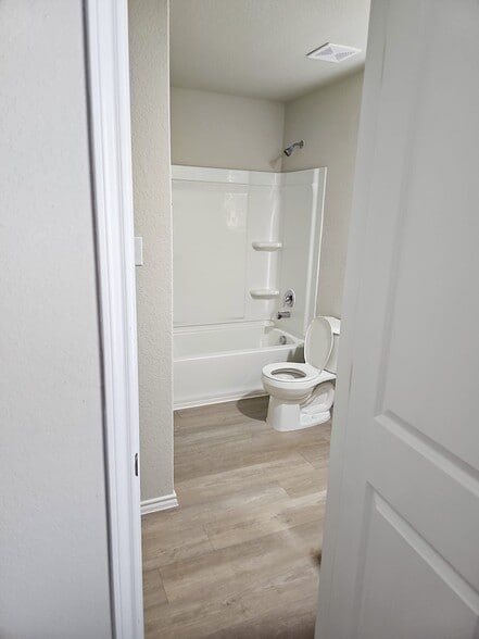 Building Photo - 7239 Converse Ridge Ln