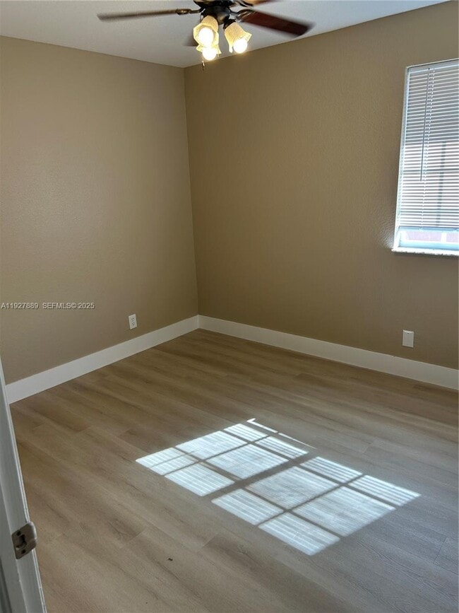 Building Photo - 3940 NW 92nd Ave