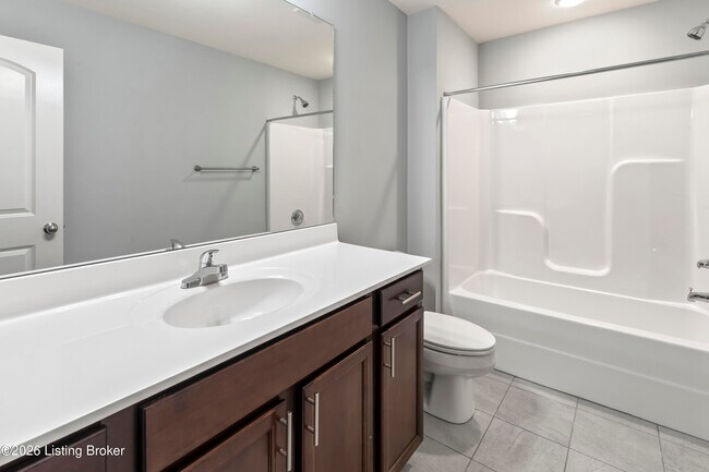 Building Photo - 7909 Cascade Falls Cove