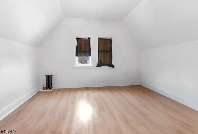 Building Photo - 15 Highland Ave