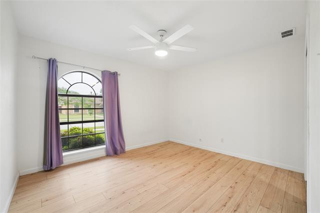 Building Photo - 5161 Bartlett Dr